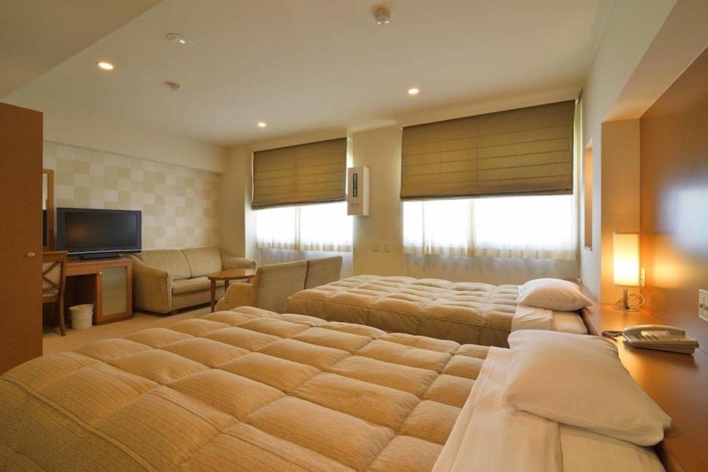 Hotel Palace נגויה מראה חיצוני תמונה