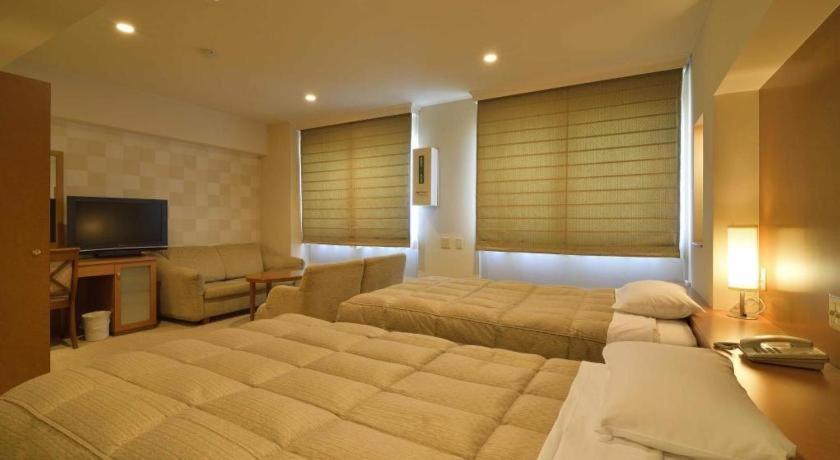 Hotel Palace נגויה מראה חיצוני תמונה